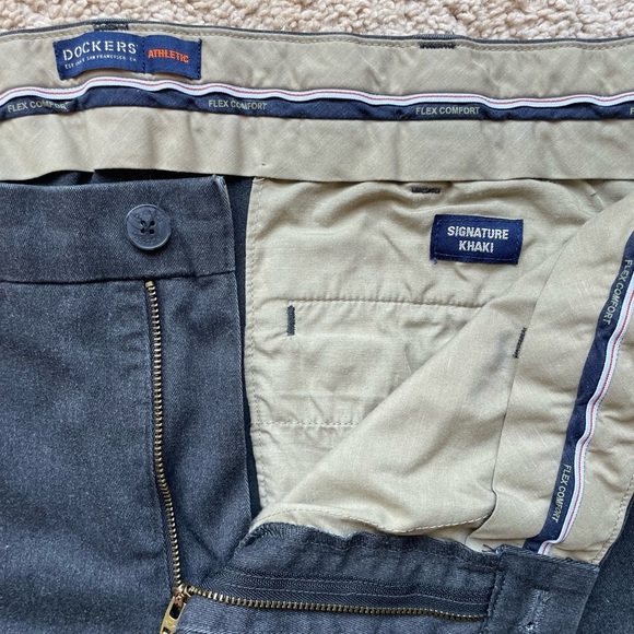 Dockers Signature Khaki Athletic Fit Pants W40 L32 Dark Gray Flex Comfort - Picture 5 of 9